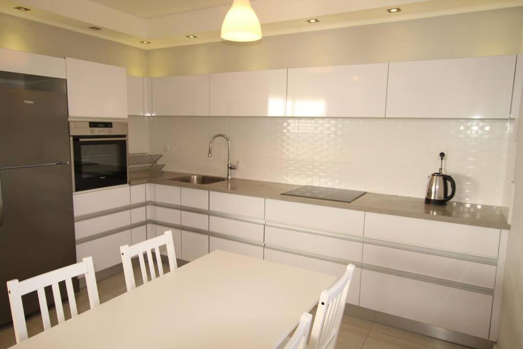 Royal Aparatment On The Sea , Blvd Nitza 34 Netanja Exterior foto