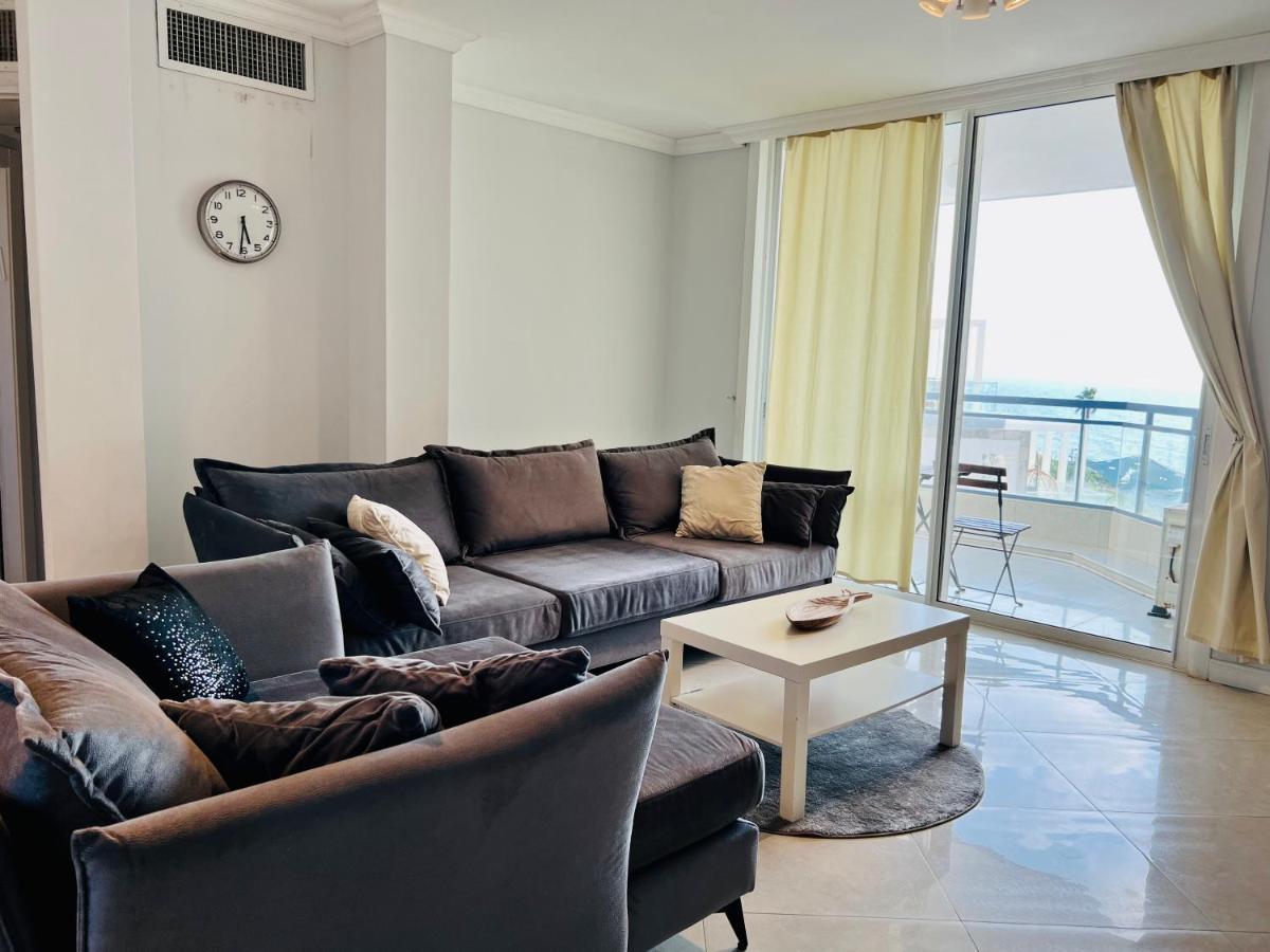 Royal Aparatment On The Sea , Blvd Nitza 34 Netanja Exterior foto